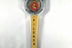 Stroh's Piston Tap handle<br/>Polyresin body, metal ferrule, top finial and printed plaque are interchangable